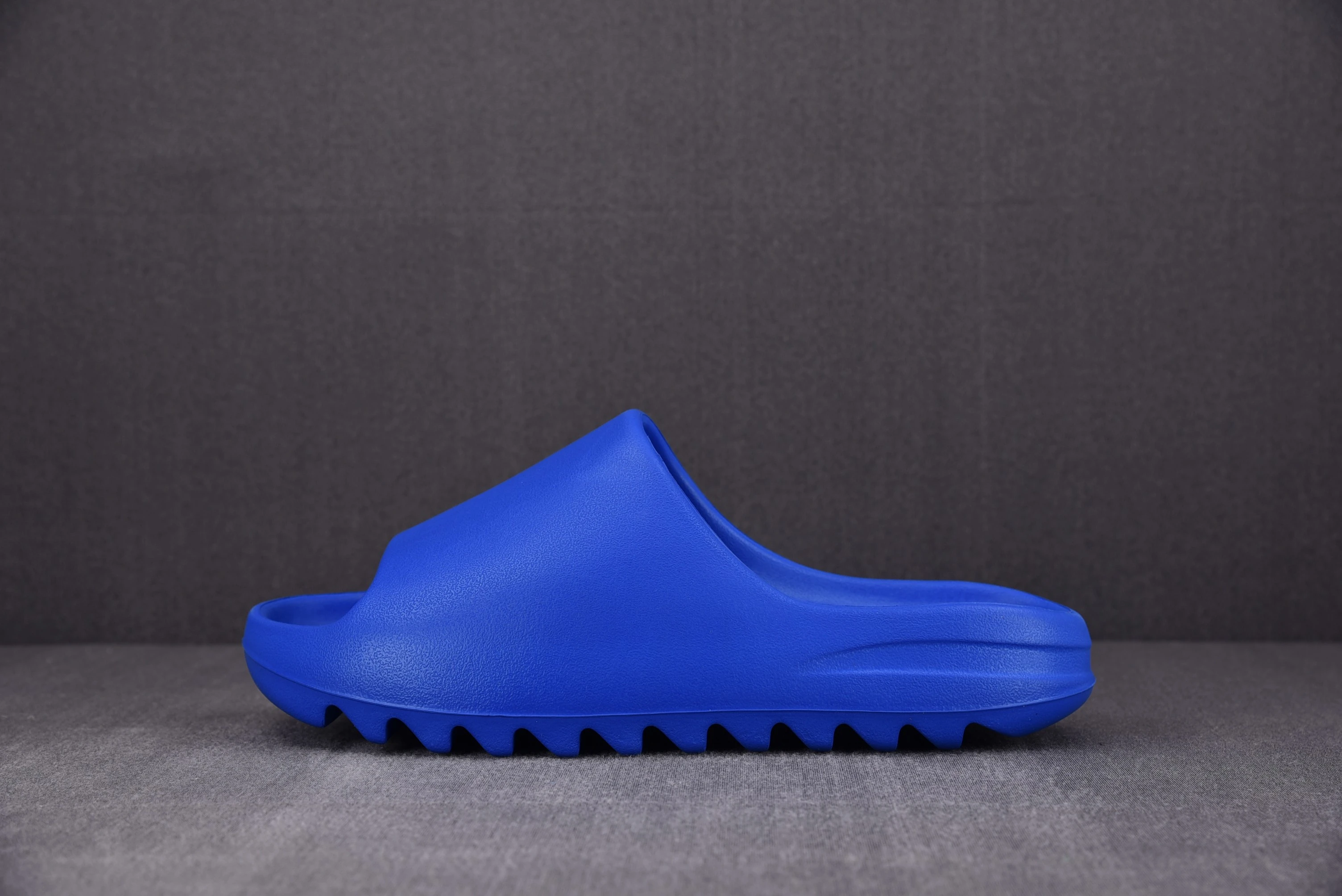 adidas Yeezy Slide Azure