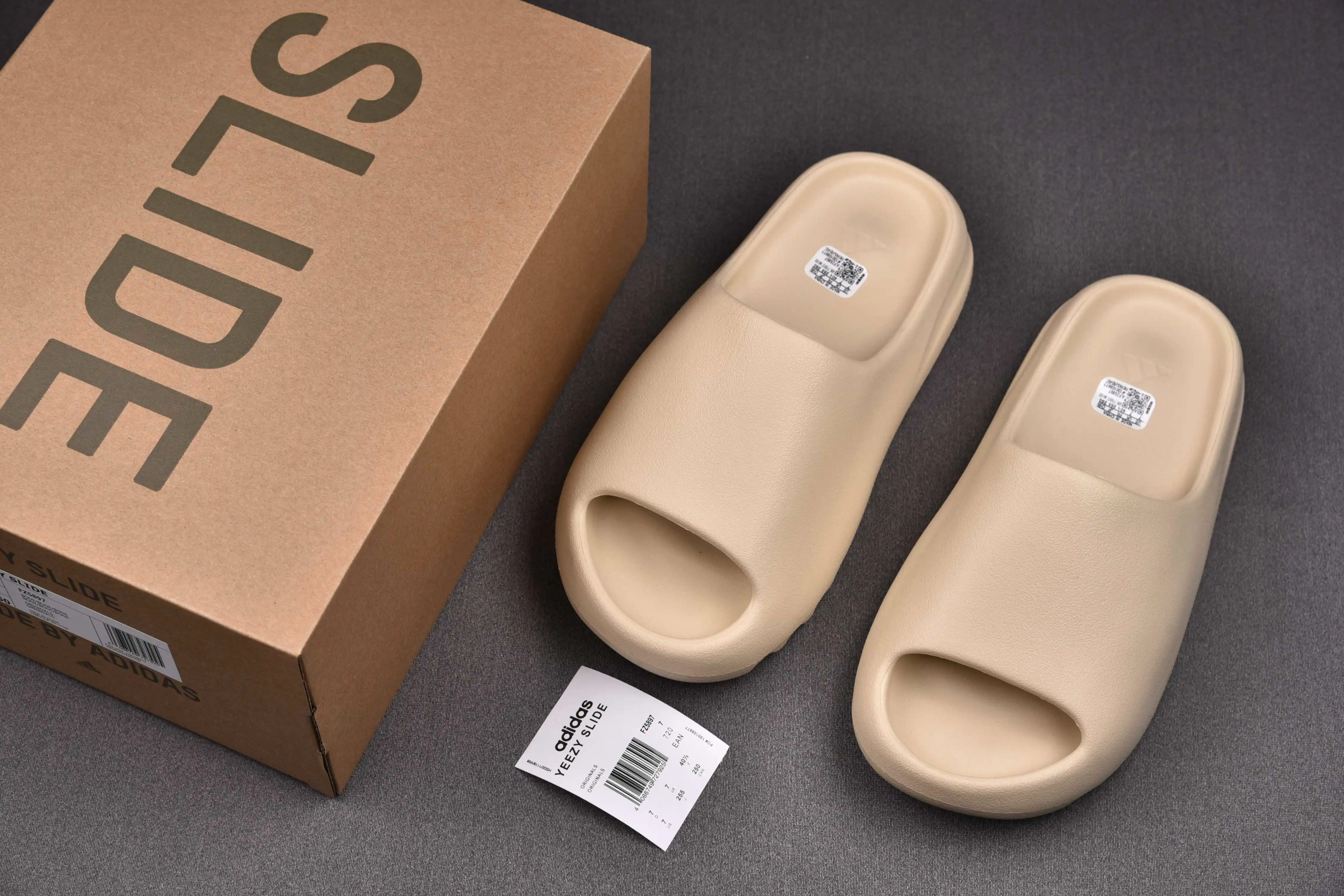 adidas Yeezy Slide Bone (2022 Restock)