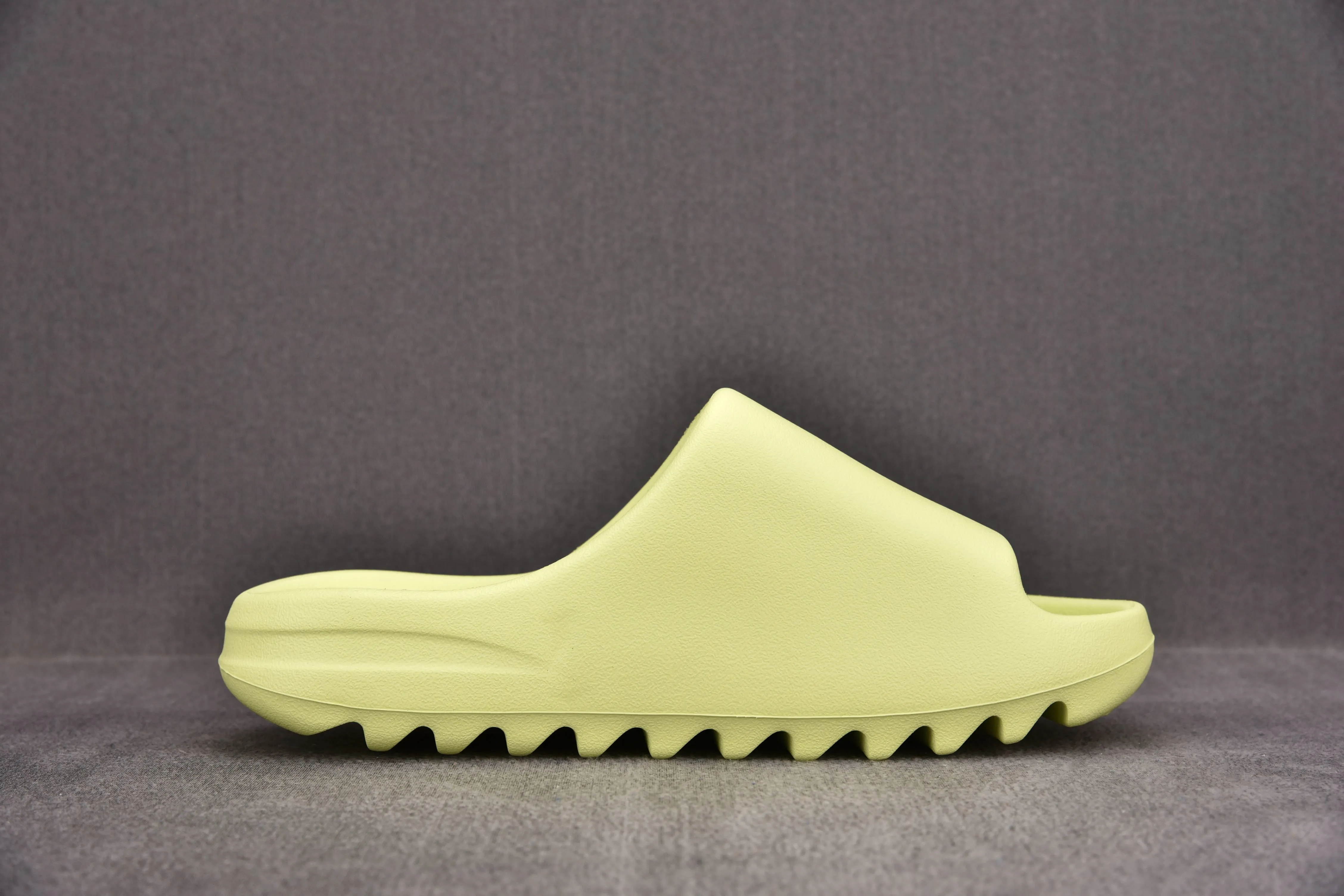 adidas Yeezy Slide Glow Green (One Size Smaller!!)