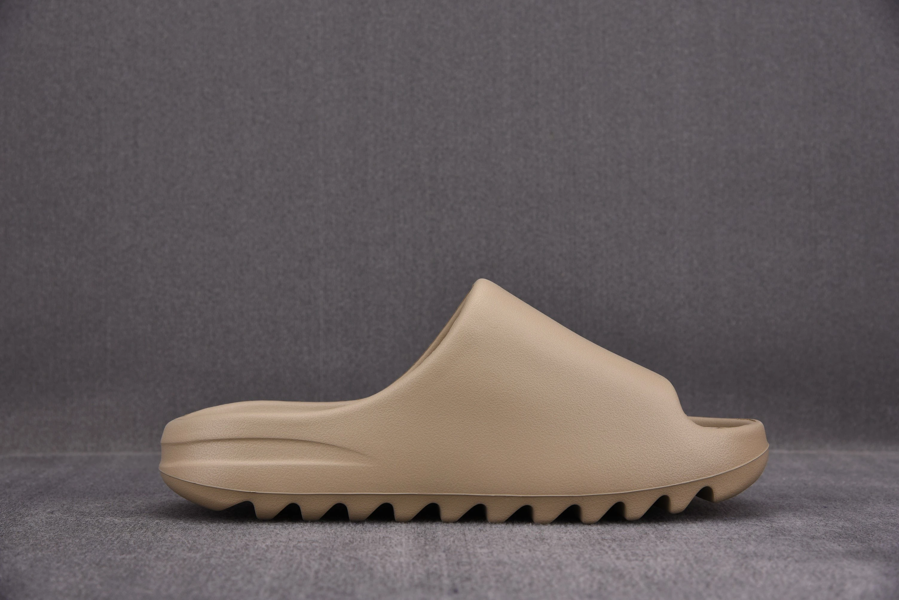 adidas Yeezy Slide Pure (One Size Smaller!!)