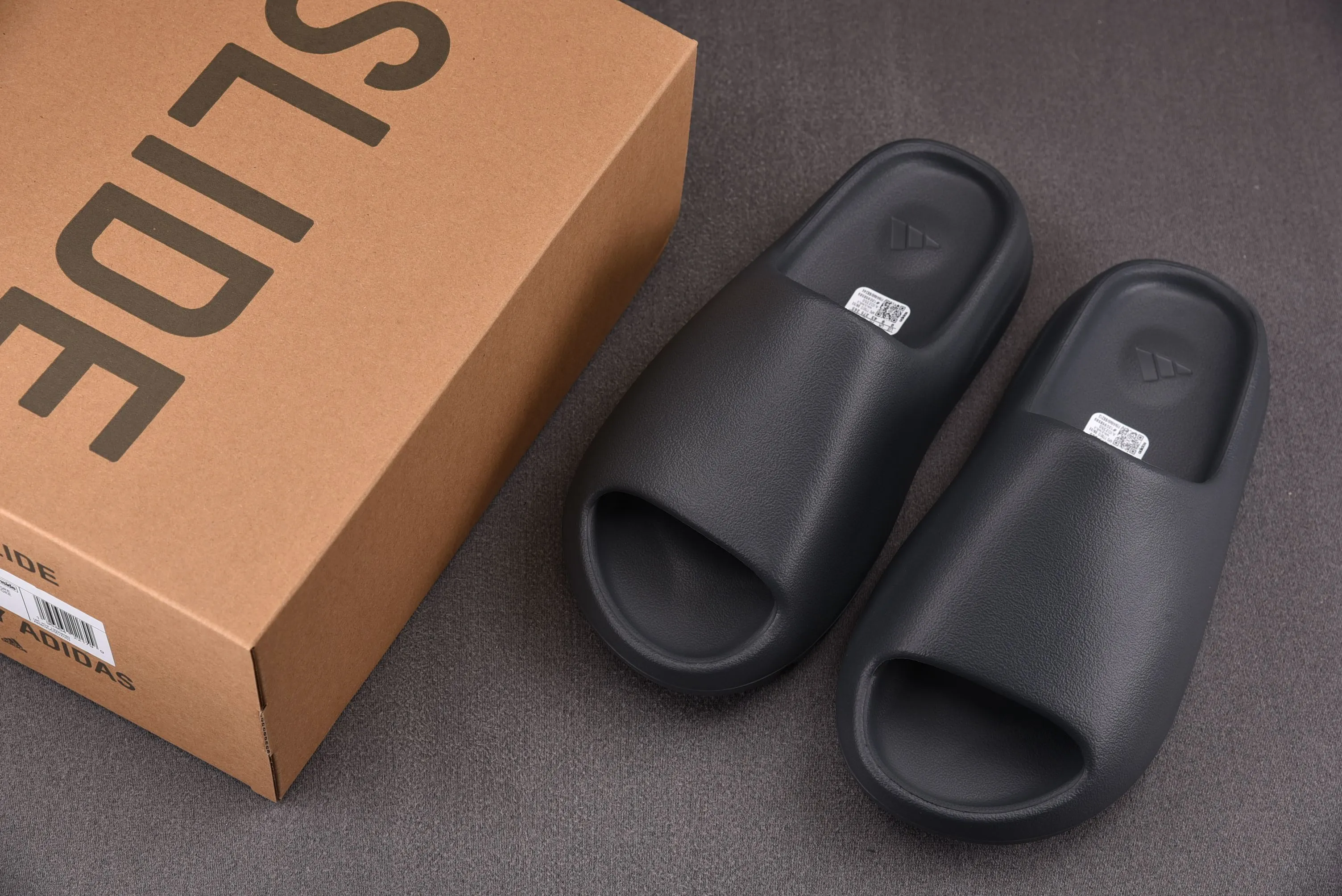 adidas Yeezy Slide Slate Grey(One Size Smaller!!)