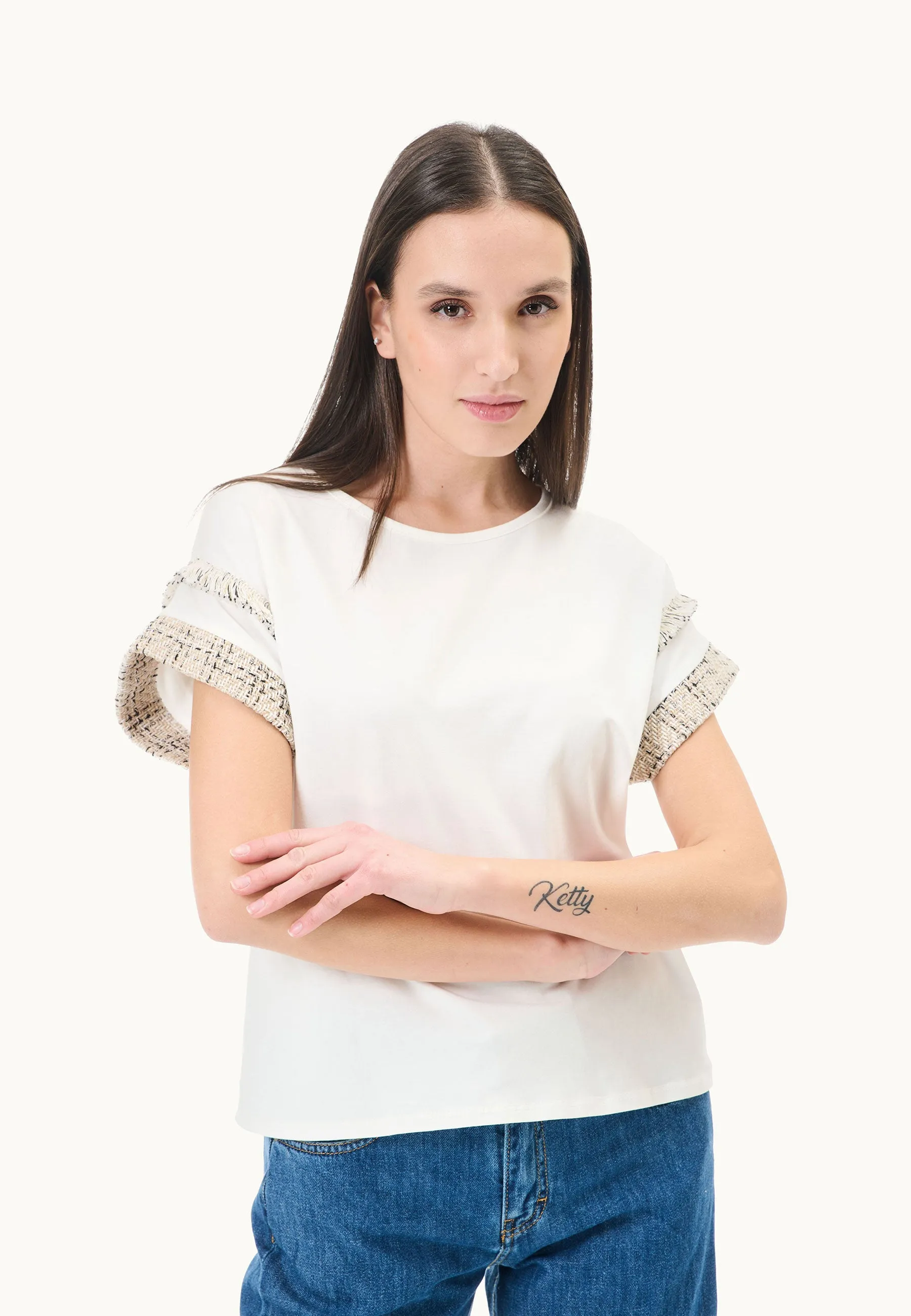 T-shirt con passamanerie