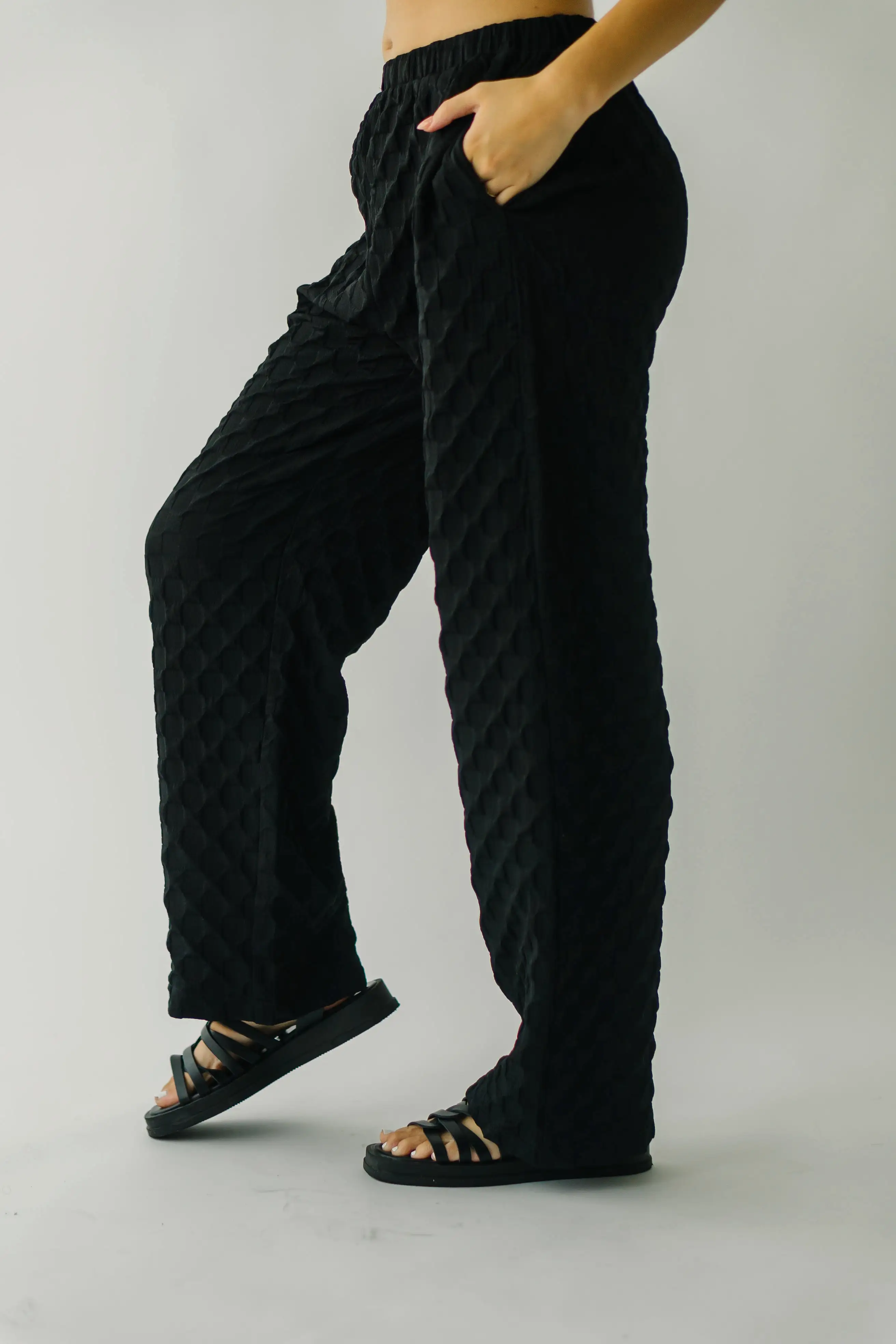 The Bayfield Textured Pant in Black