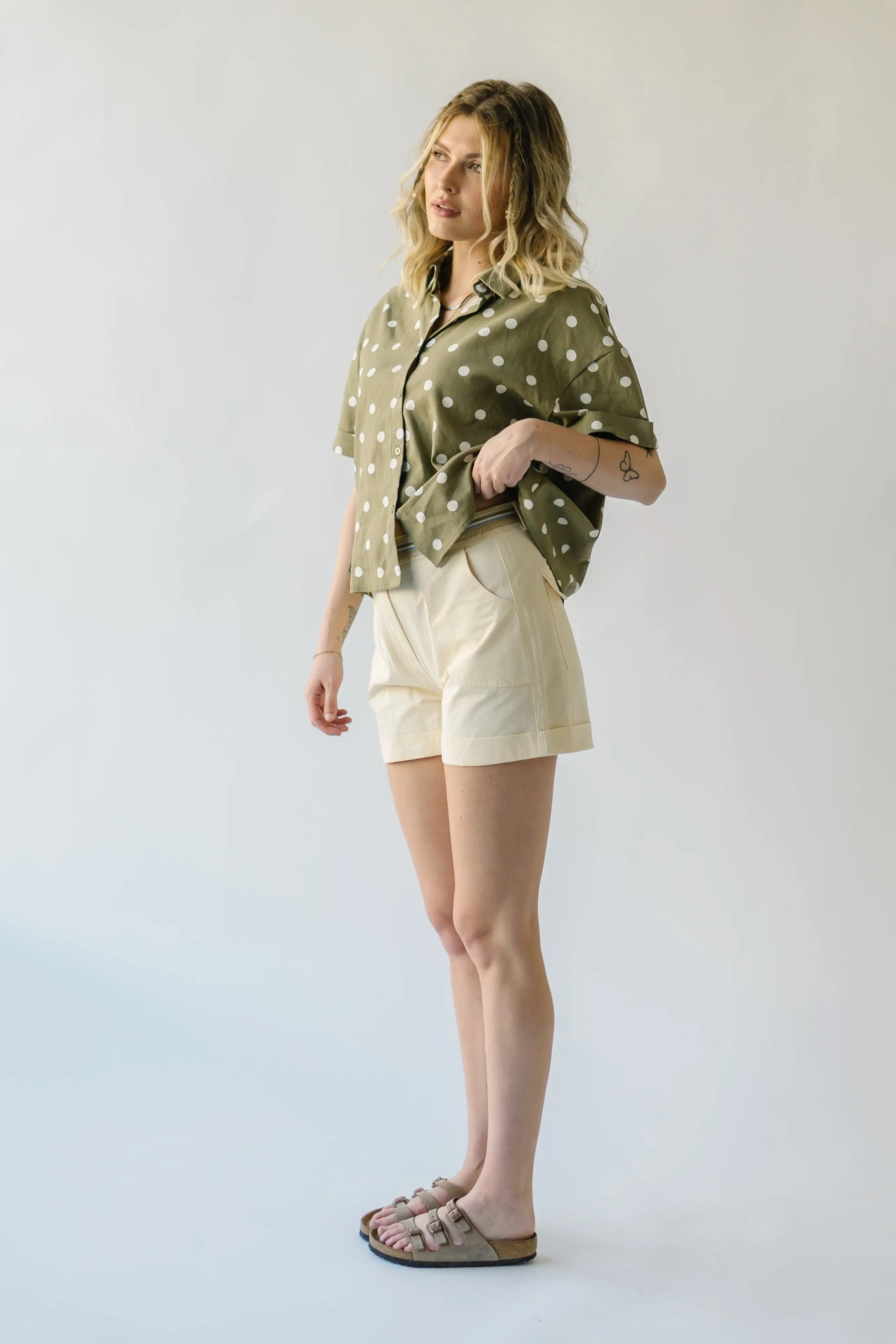 The Daley Folded Hem Shorts in Cream