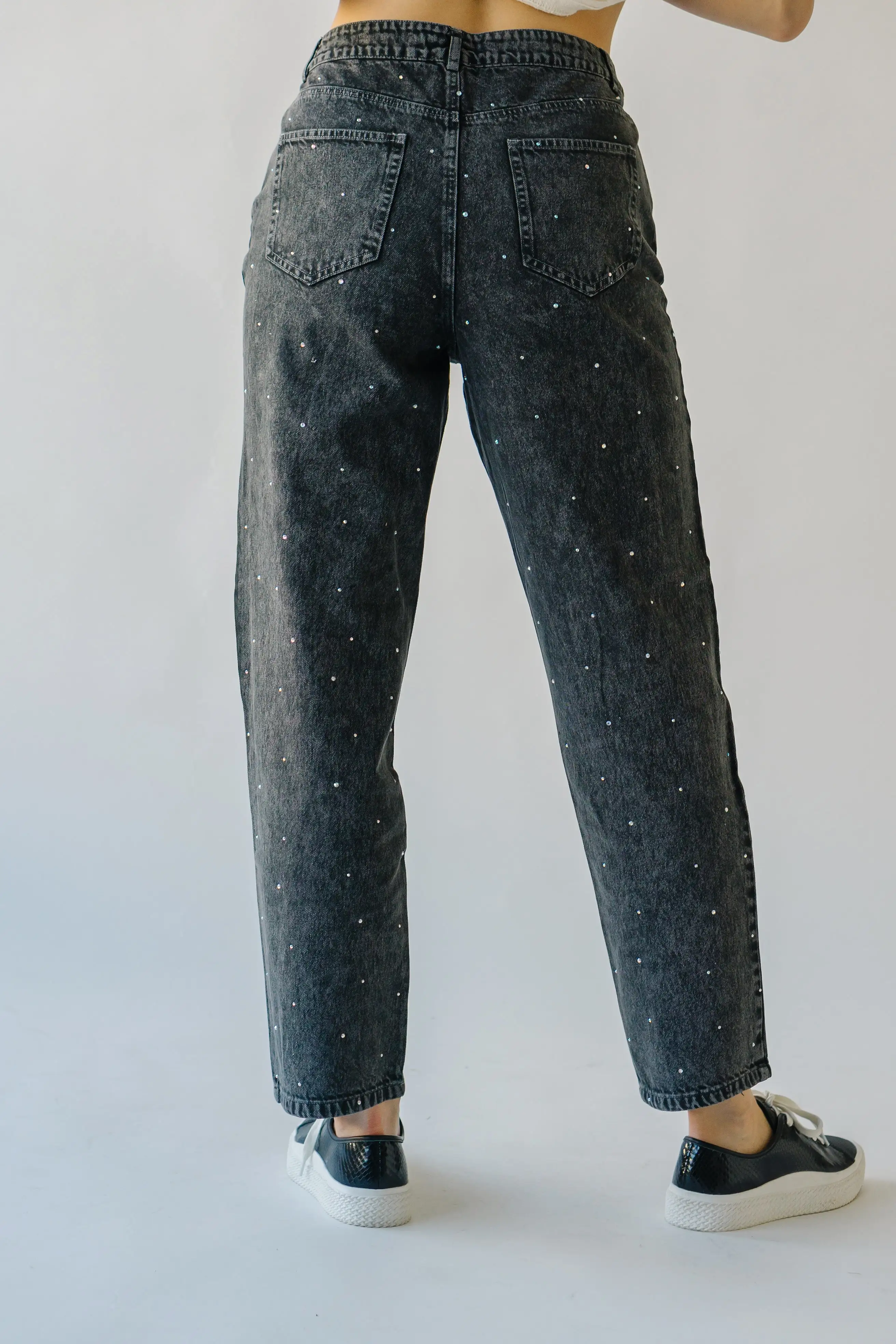 The Dana Rhinestone Jean in Washed Grey