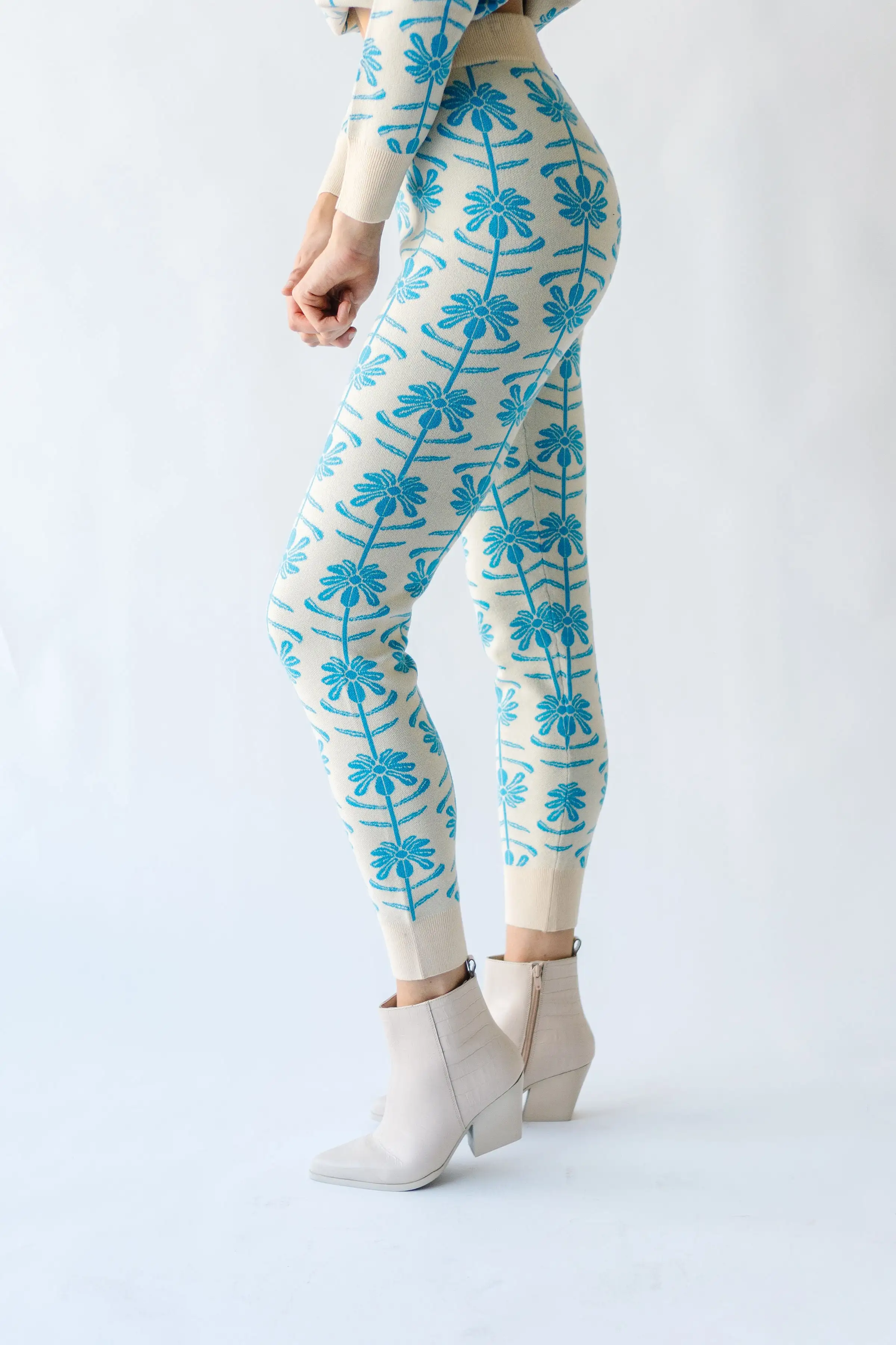 The Gadot Patterned Jogger in Mid Century Mod